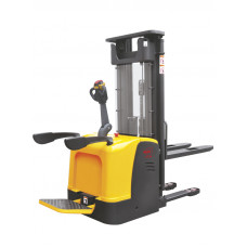 Штабелер самоходный 1,5 т 3,5 м XILIN CDDK15-III Li-ion 24/150 В/Ач (с платформой)