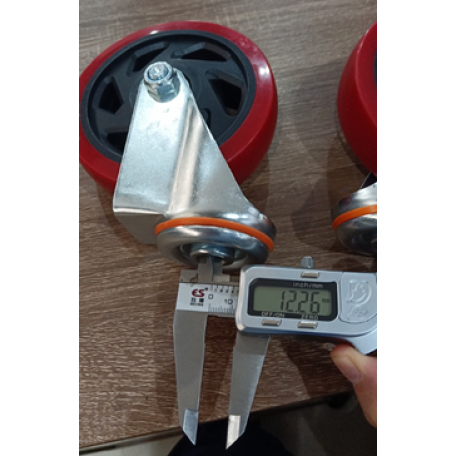 Колесо поворотное усиленное полиуретан SCMh 55 125 мм под болт Колесо поворотное усиленное полиуретан SCMh 55 125 мм под болт